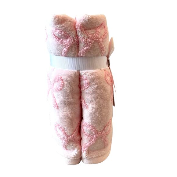 Caro Home Pink Bow Cotton Hand Towels 18x28 Set of 2 - Picture 9 of 10